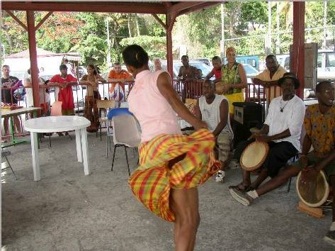 Une danseuse de Ka Une danseuse de Ka